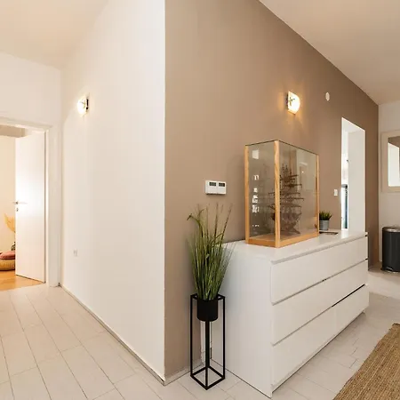 Vakantiehuis Beautiful In With Sauna *