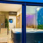 Будинок відпочинку Beautiful In With Sauna *
