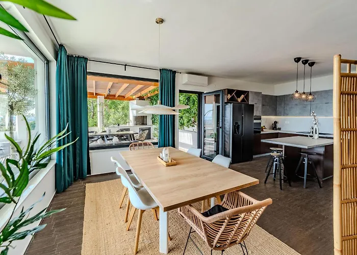 Beautiful In With Sauna