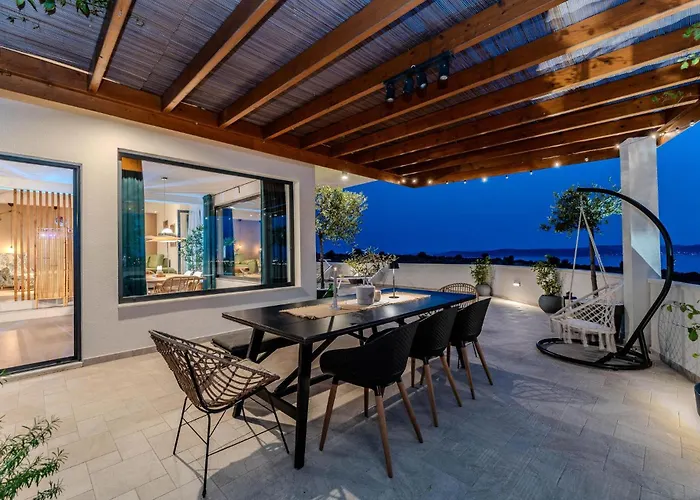 Beautiful In With Sauna