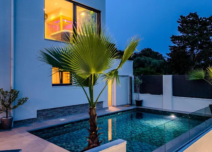 Ferienhaus Beautiful In With Sauna *